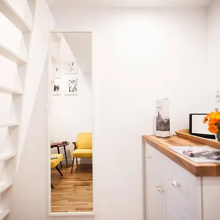 Апартаменты The Tiny Space 6M2 With Private Bathroom In The Hallway Сопот